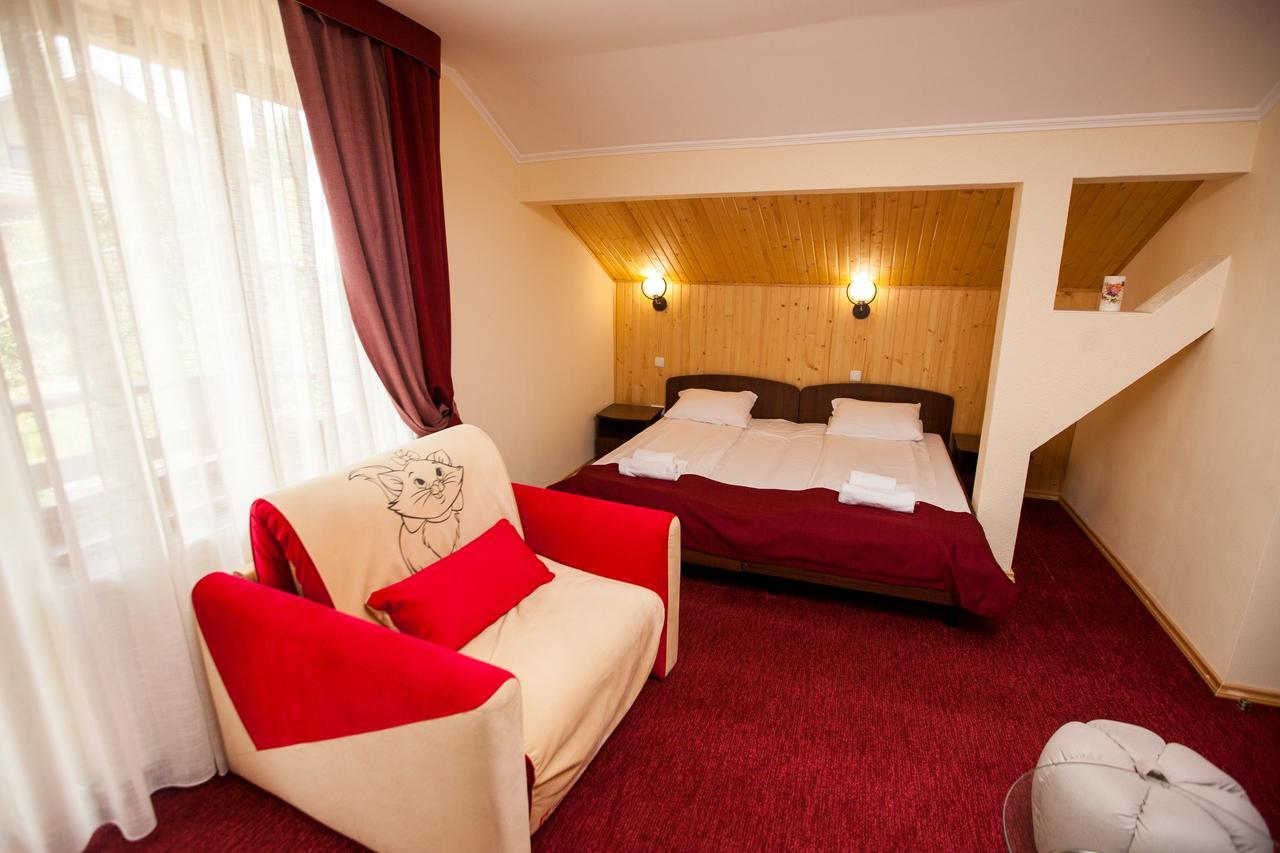 Zdybanka Hotel